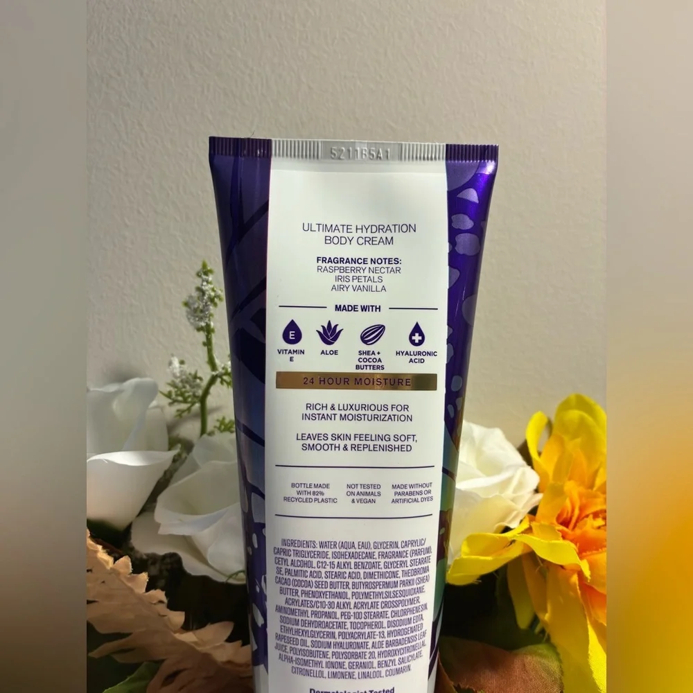 Bath & Body Works Butterfly Body Cream - Purple and Blue - 8 oz ( New )